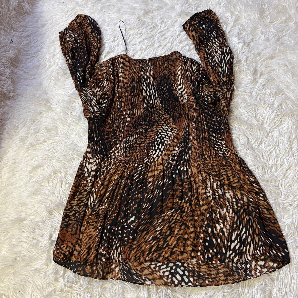 Floral & Ivy Flared leaf designed blouse brown Large - Picture 3 of 3